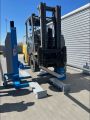 Podnośnik kolumnowy cięzarowy Nortec PK8500W 4 kolumny widlak.jpg